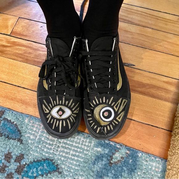 Unisex Black and Gold Unicorn Boho VANS EUC size 6.5 men’s 8 women’s - Picture 6 of 12